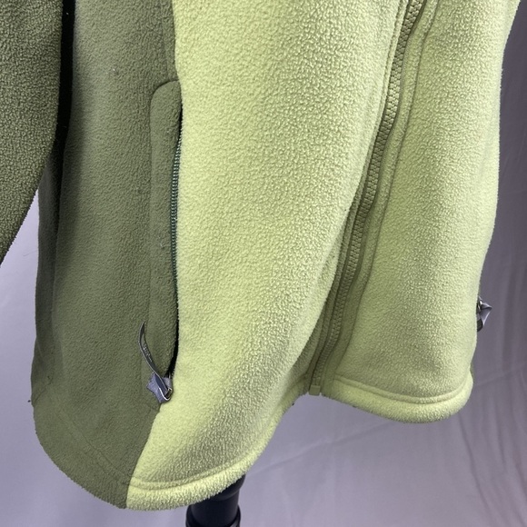 The North Face Two Toned Olive Green Fleece Zip Up Jacket - Picture 6 of 12